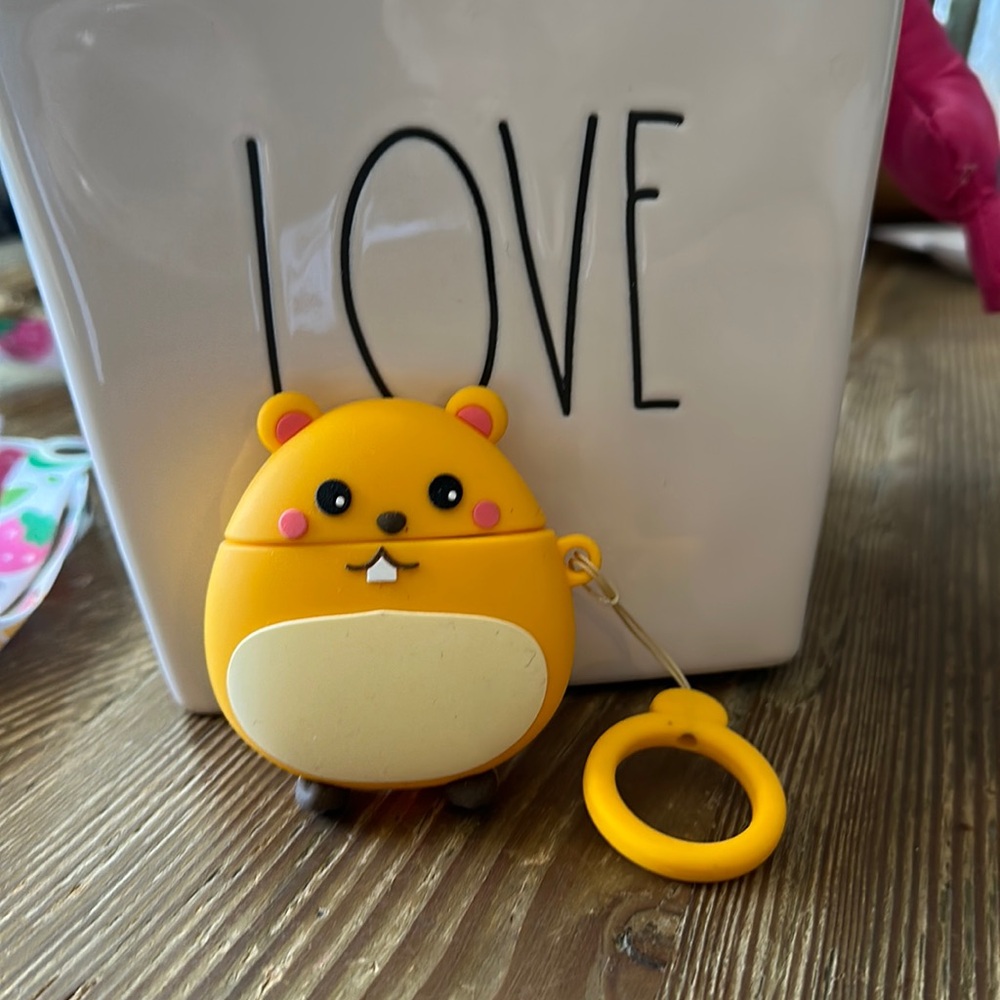 Hamster Silicon Airpods Case new